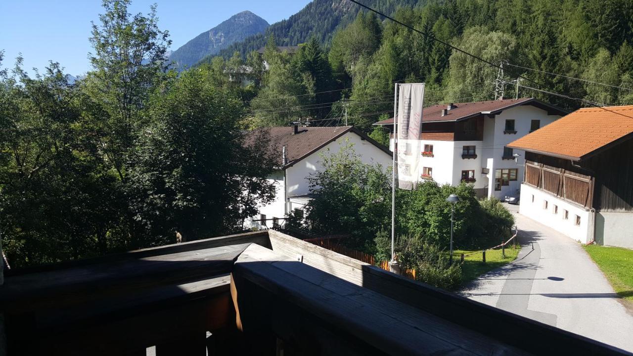 Gasthof Pension Plattner Umhausen Exteriör bild