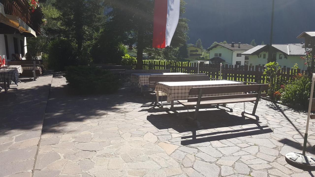 Gasthof Pension Plattner Umhausen Exteriör bild